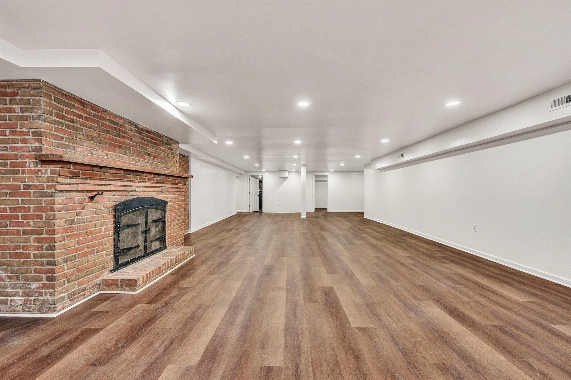 1223 Roanoke BLVD - Photo 53