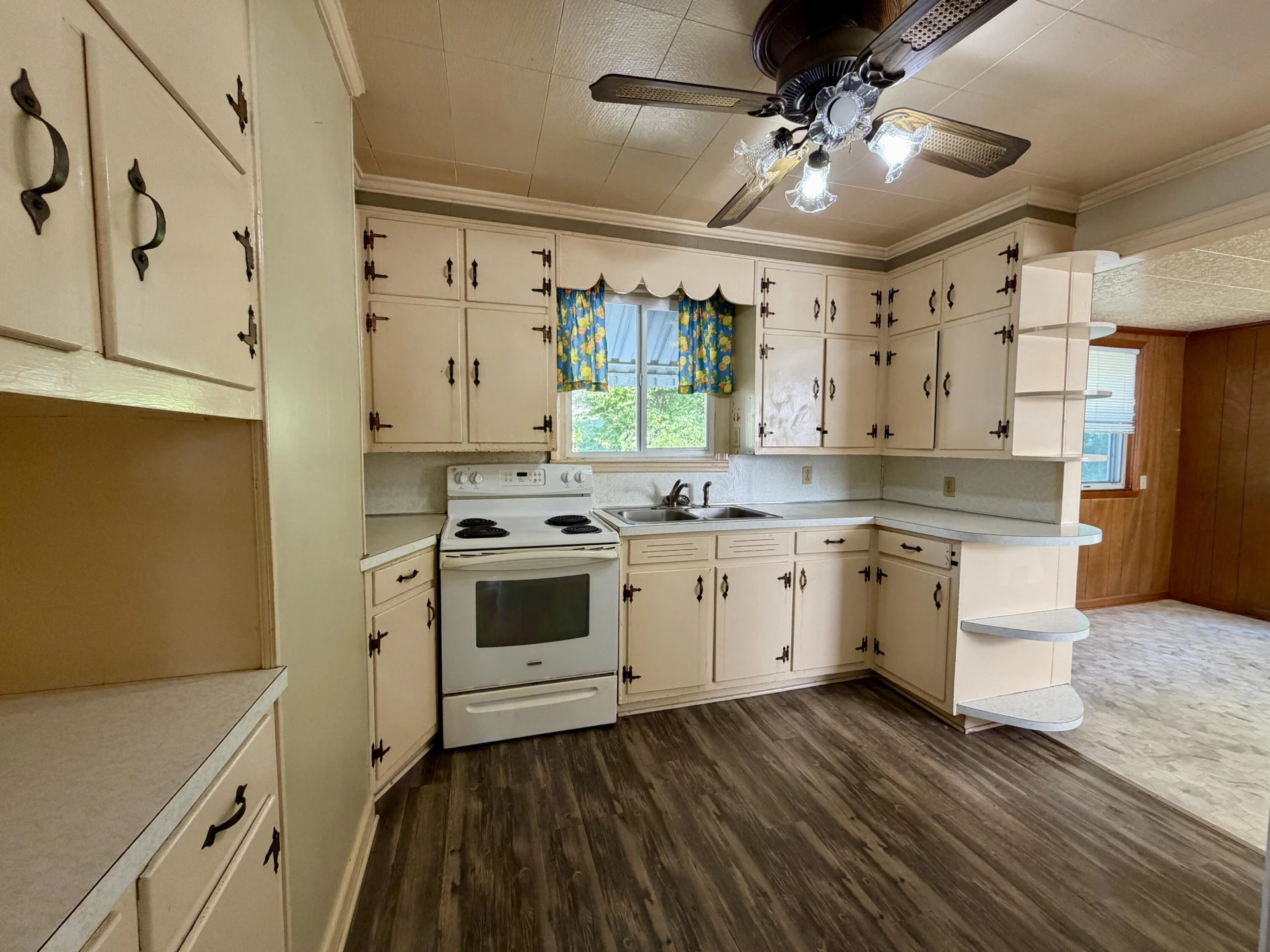 931 Myrtle RD - Photo 11