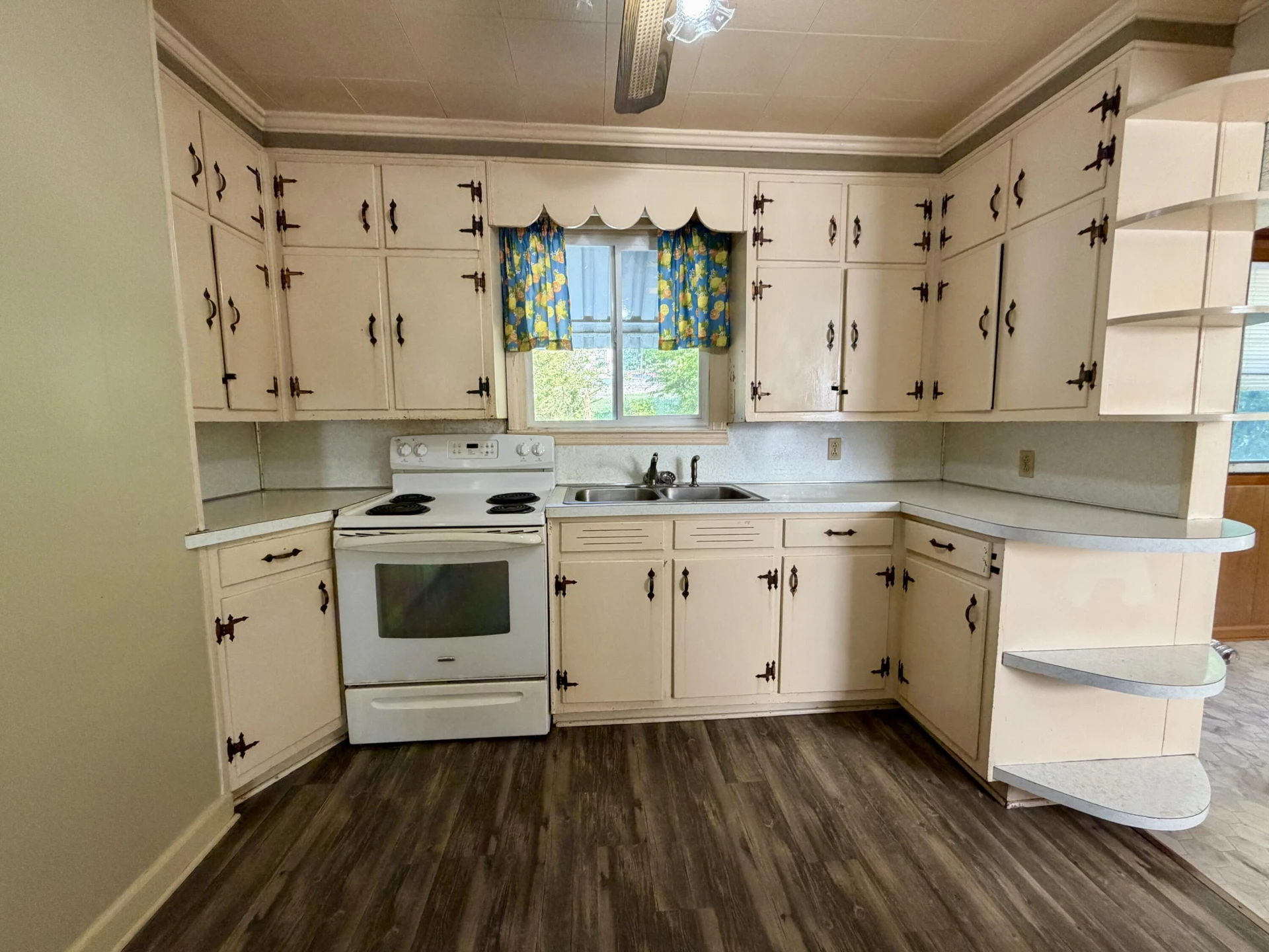 931 Myrtle RD - Photo 13