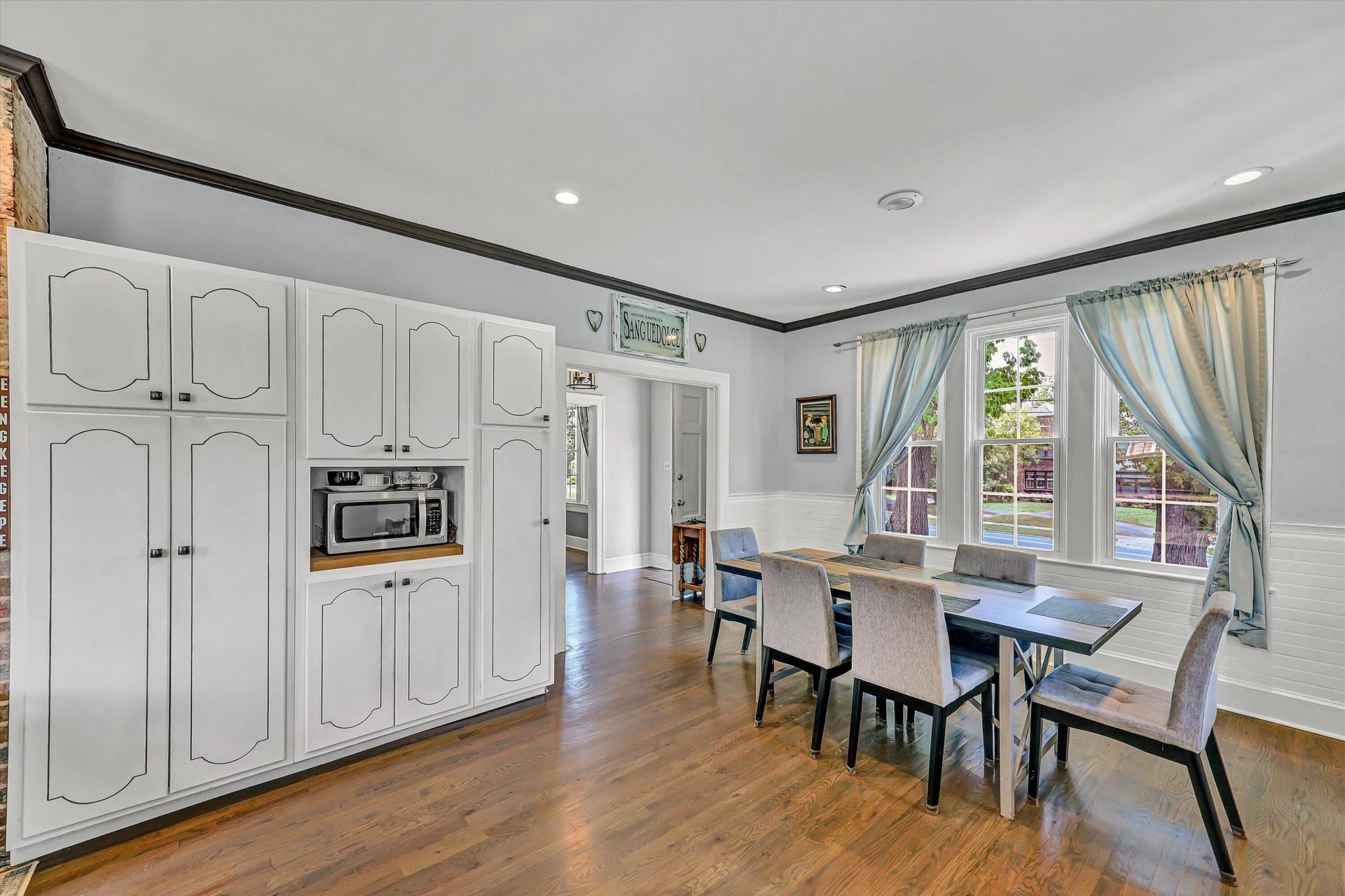 708 Starling AVE - Photo 8
