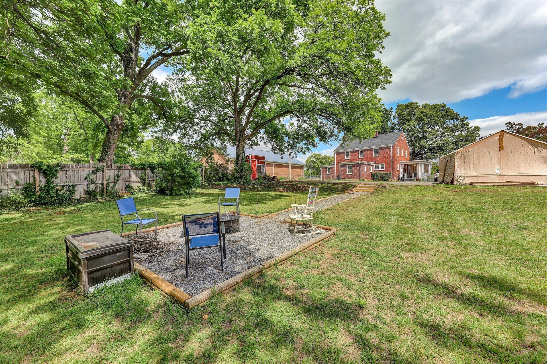 708 Starling AVE - Photo 5