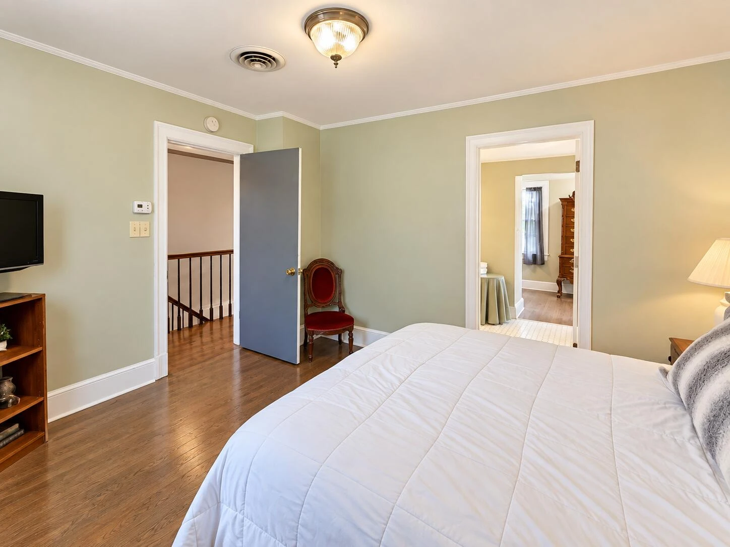 708 Starling AVE - Photo 17