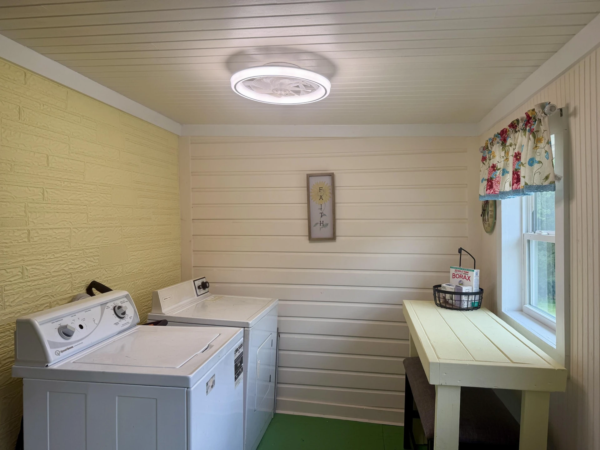 1491 Jones Ridge RD - Photo 5