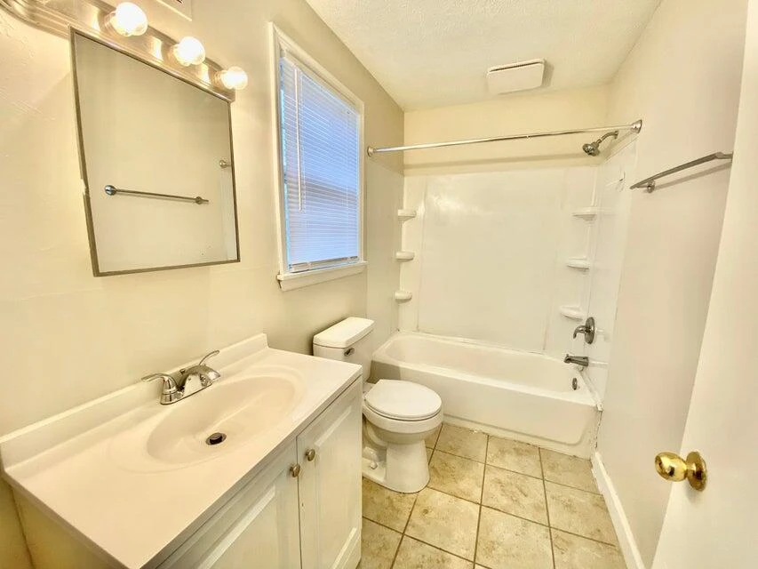 4320 Cresthill DR - Photo 23