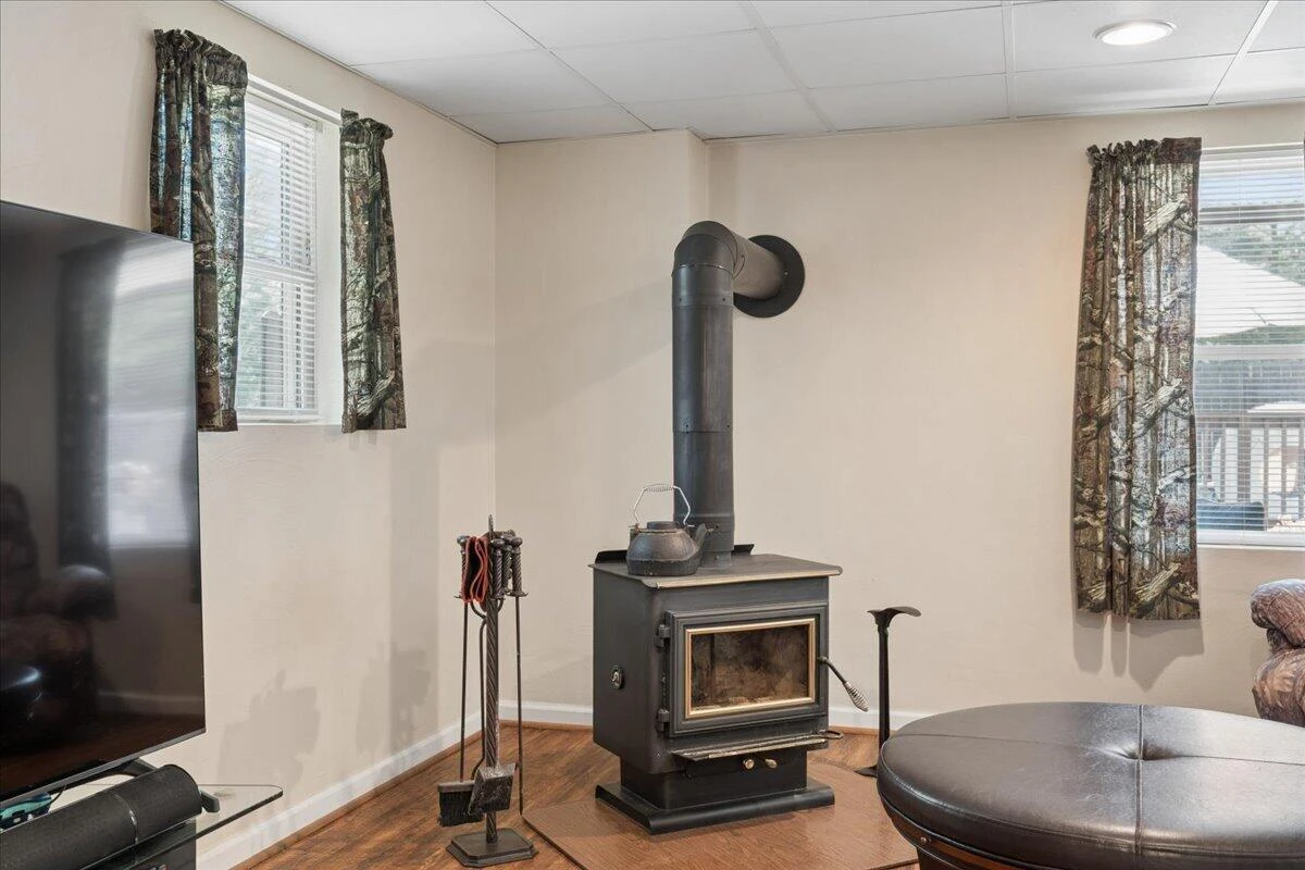 11188 Dickerson Mill RD - Photo 19