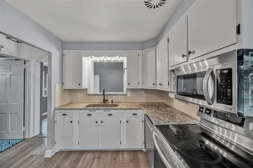920 Tremont RD - Photo 7