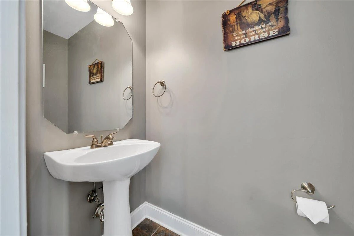 1086 Haymore DR - Photo 20