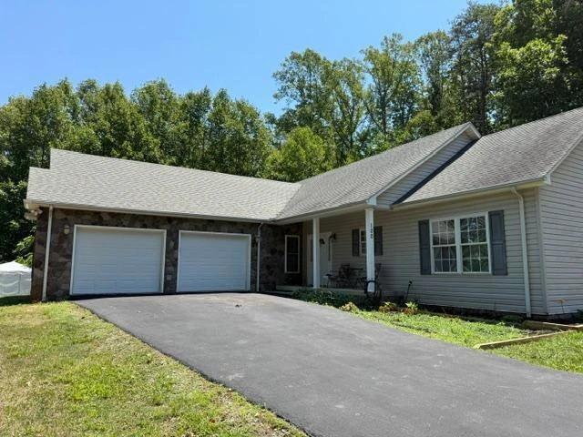 100 Walton DR
