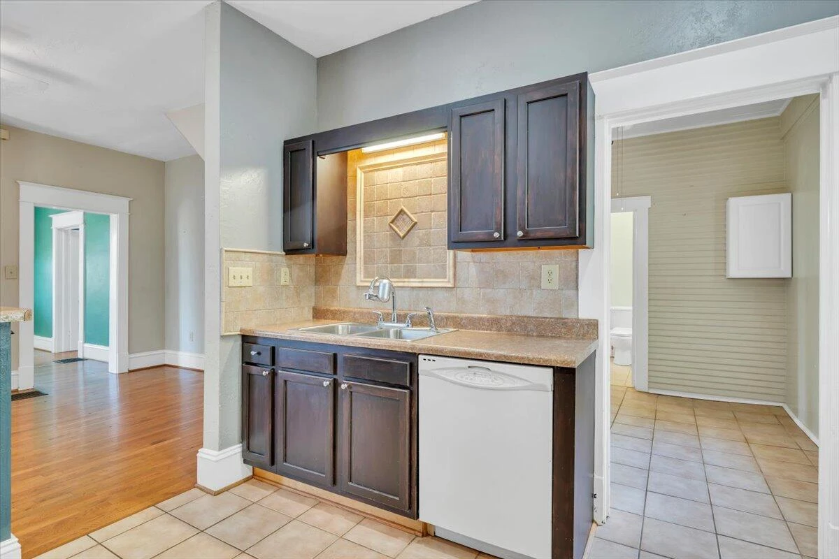1122 Murray AVE SE - Photo 20