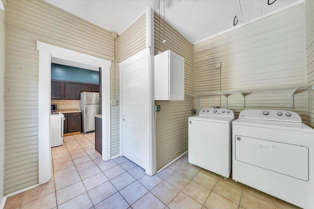1122 Murray AVE SE - Photo 22