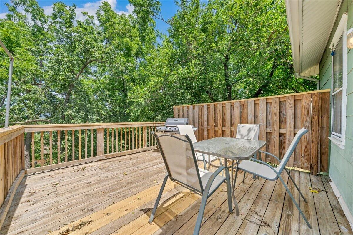 1122 Murray AVE SE - Photo 32