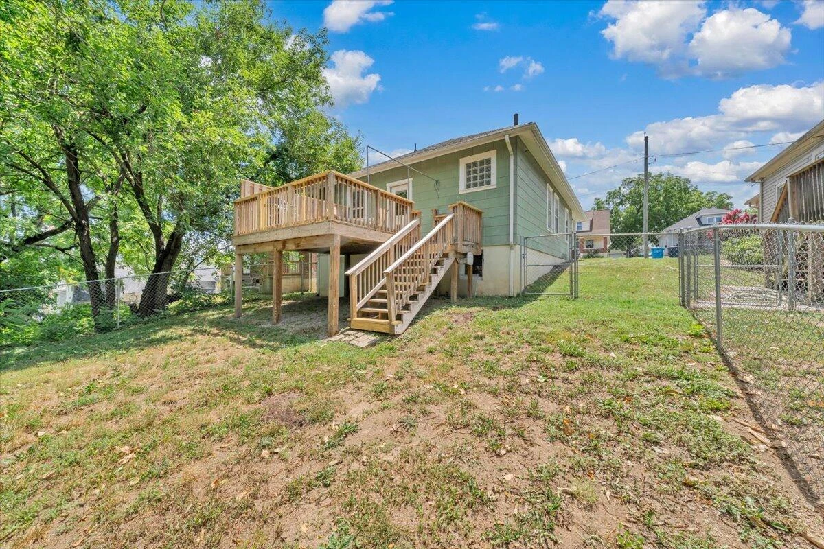 1122 Murray AVE SE - Photo 37