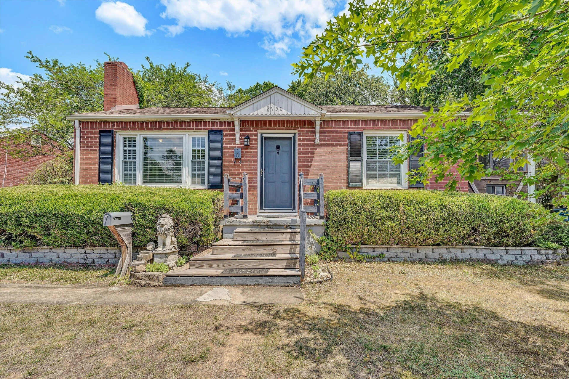 2750 Derwent DR SW - Photo 2