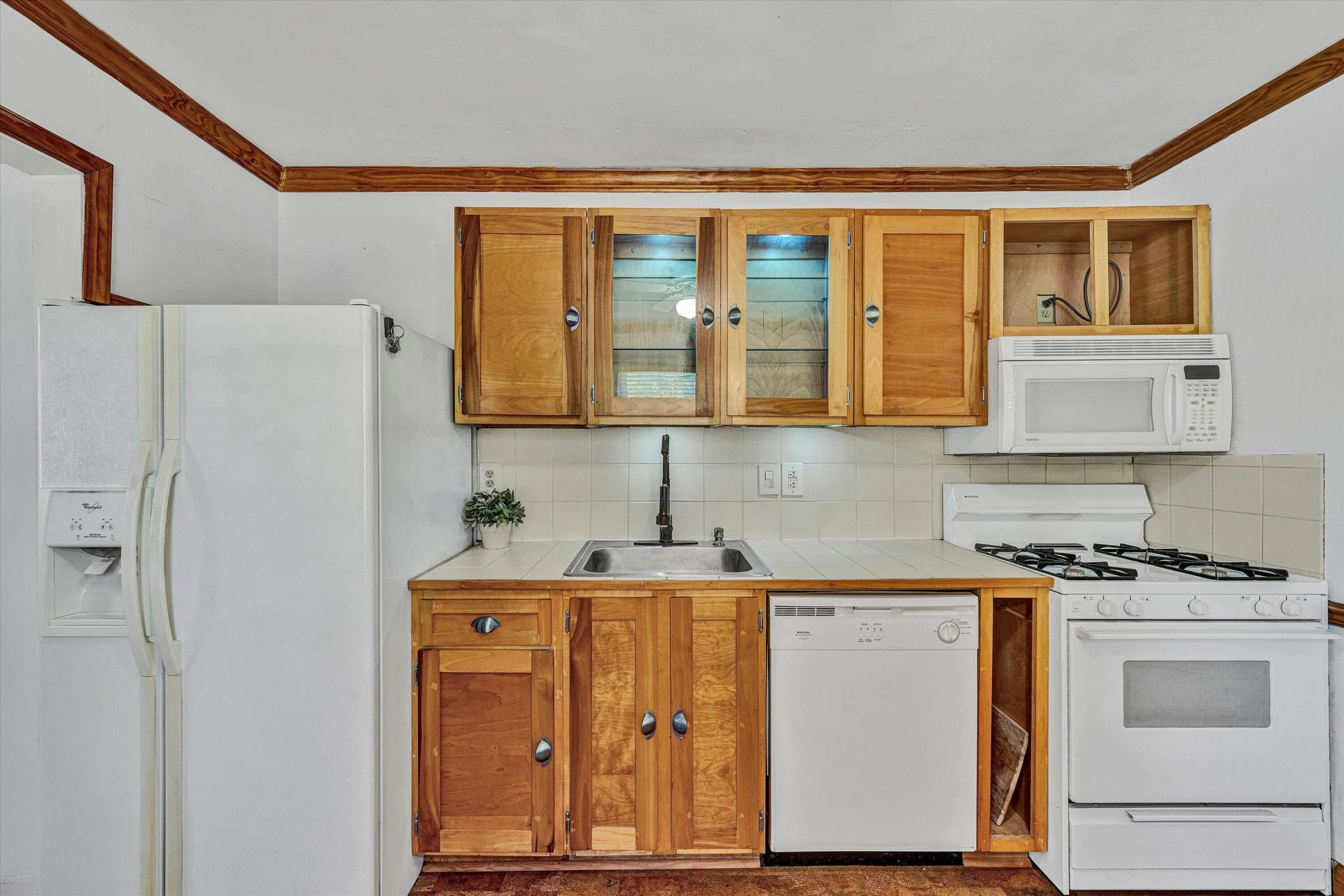 2750 Derwent DR SW - Photo 10