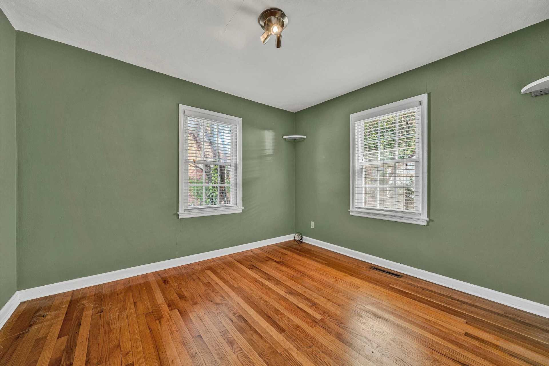 2750 Derwent DR SW - Photo 13