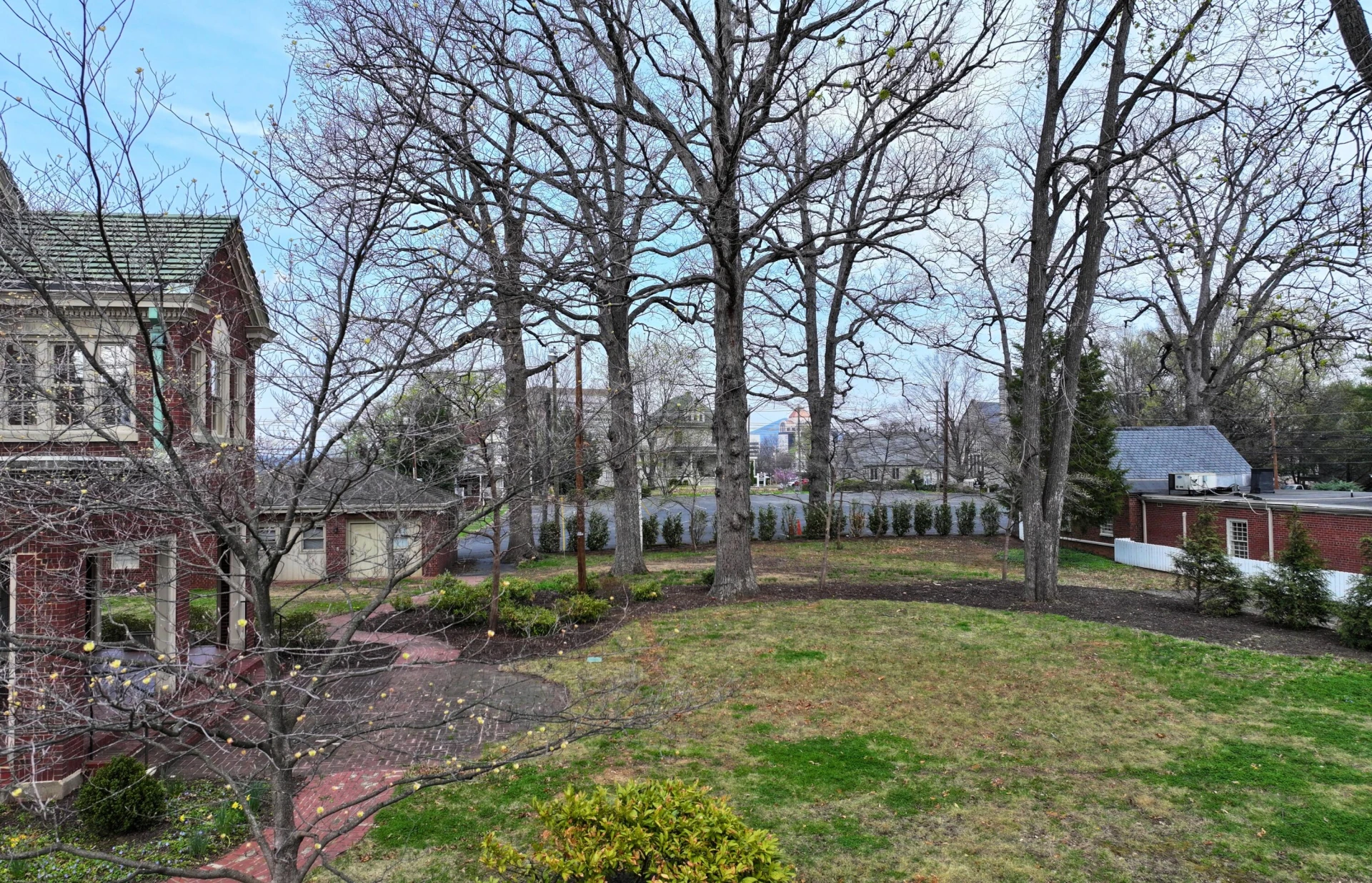 317 Washington AVE SW - Photo 17