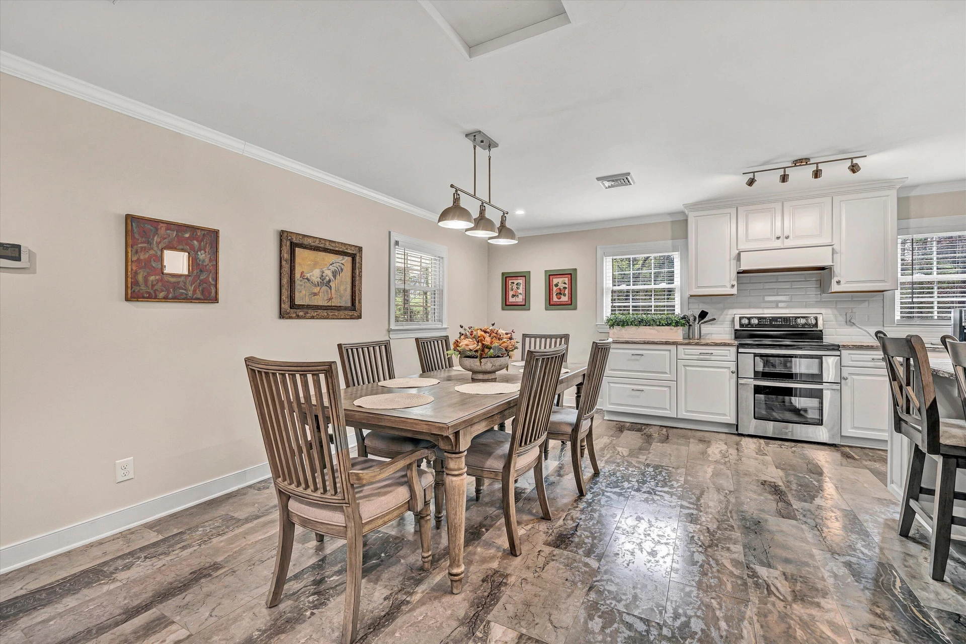 763 OAKWOOD DR SW - Photo 12