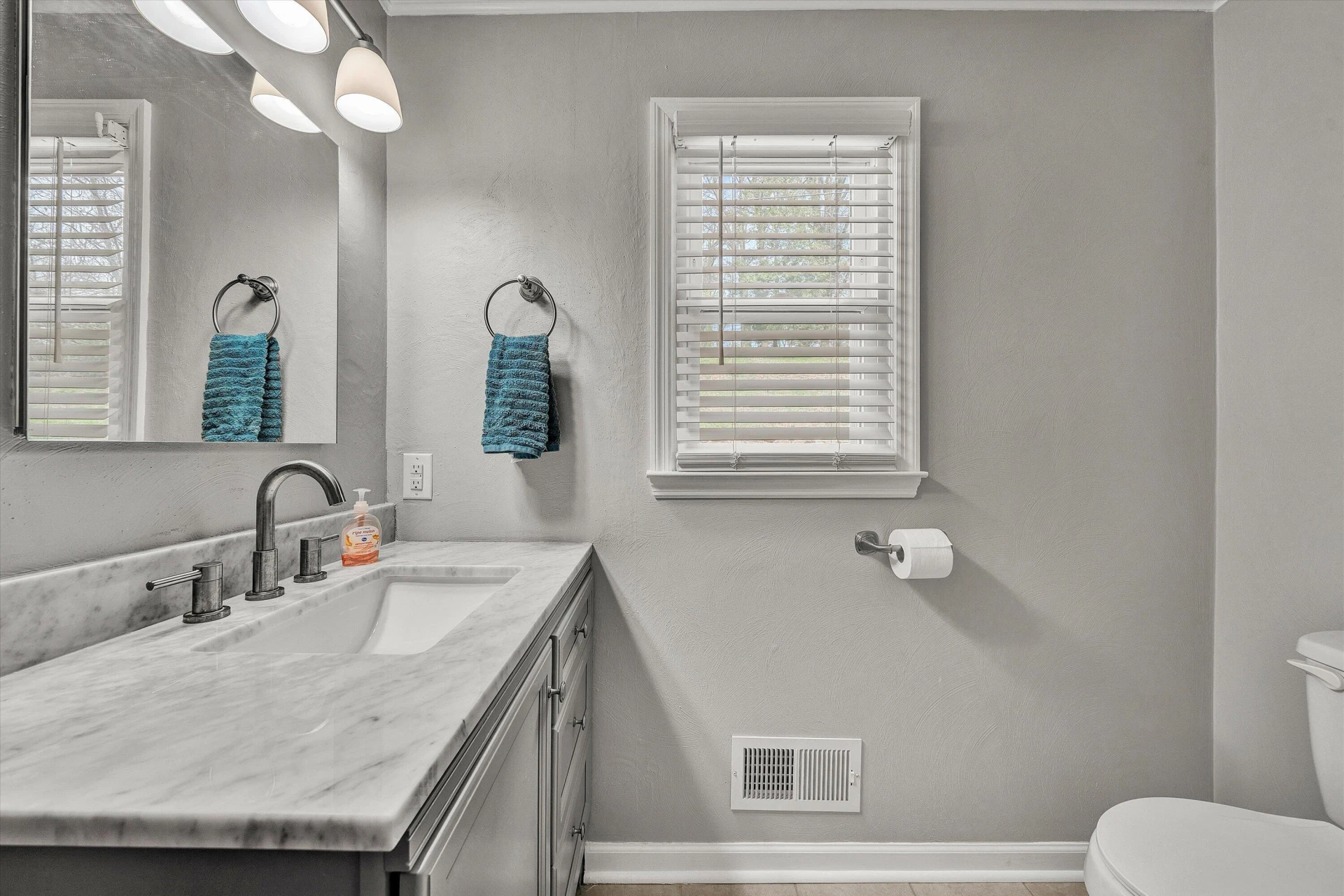763 OAKWOOD DR SW - Photo 30