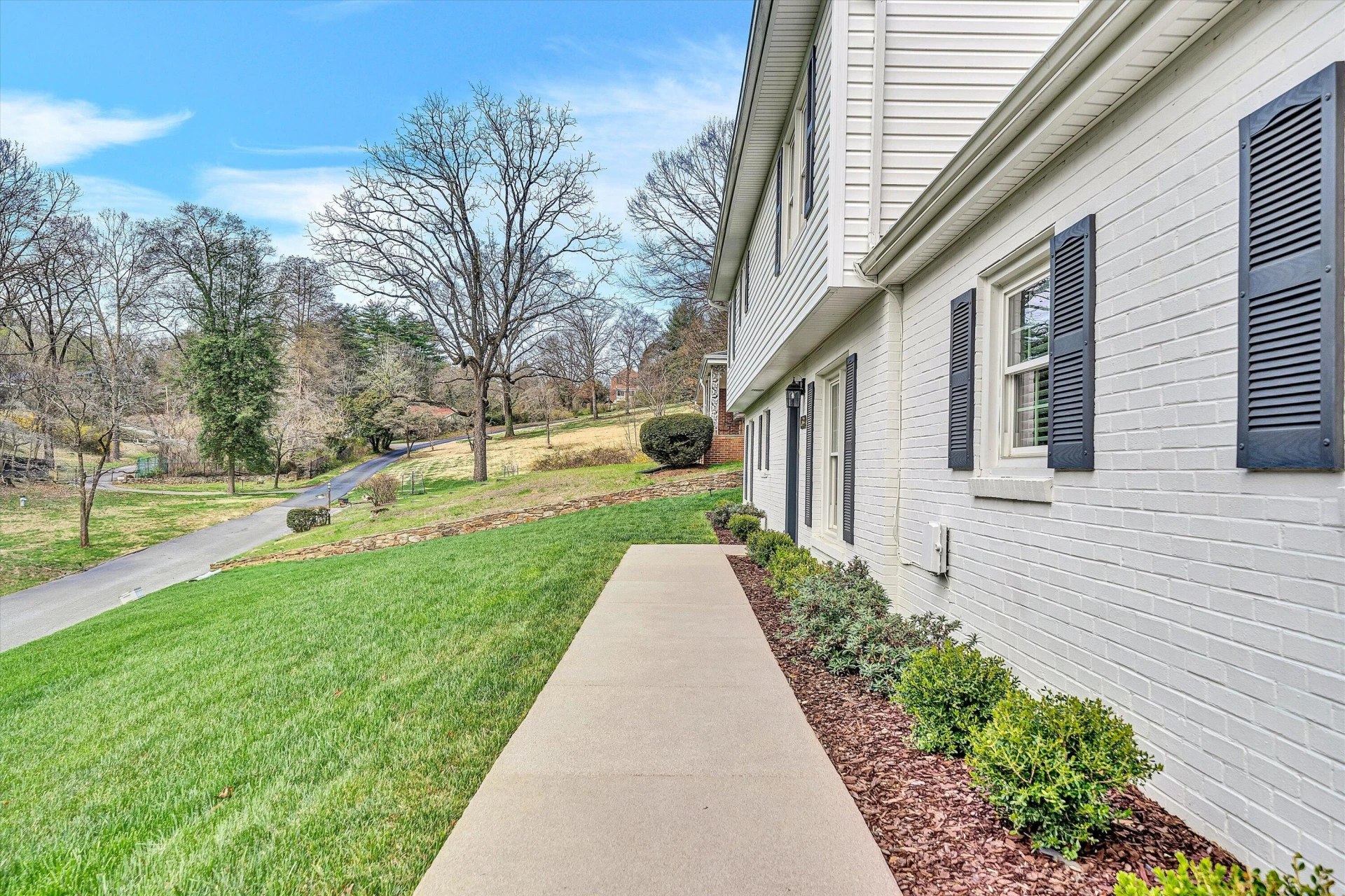 763 OAKWOOD DR SW - Photo 43