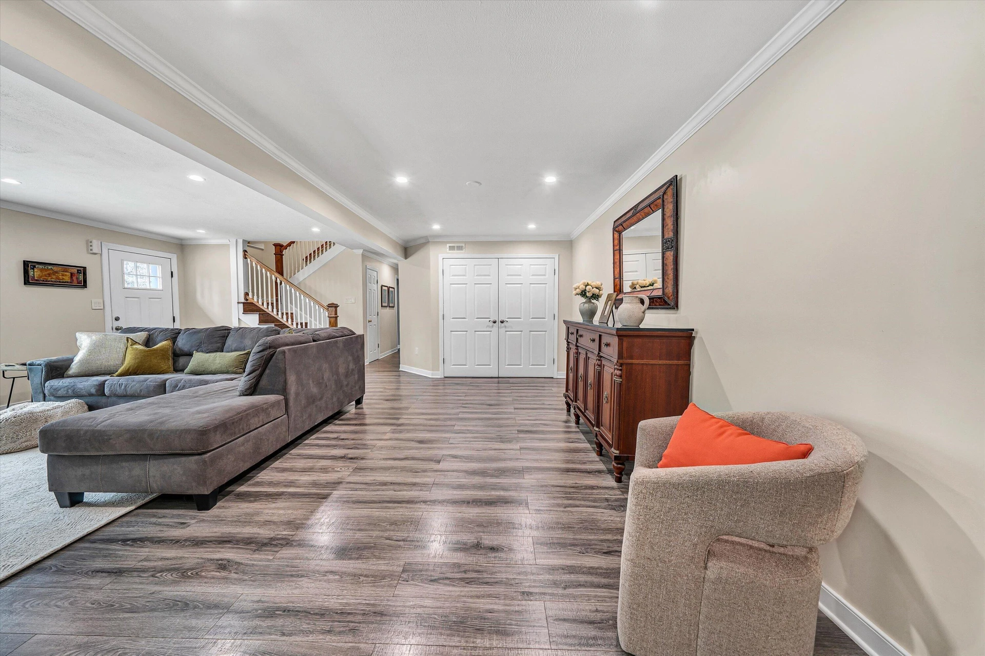763 OAKWOOD DR SW - Photo 10