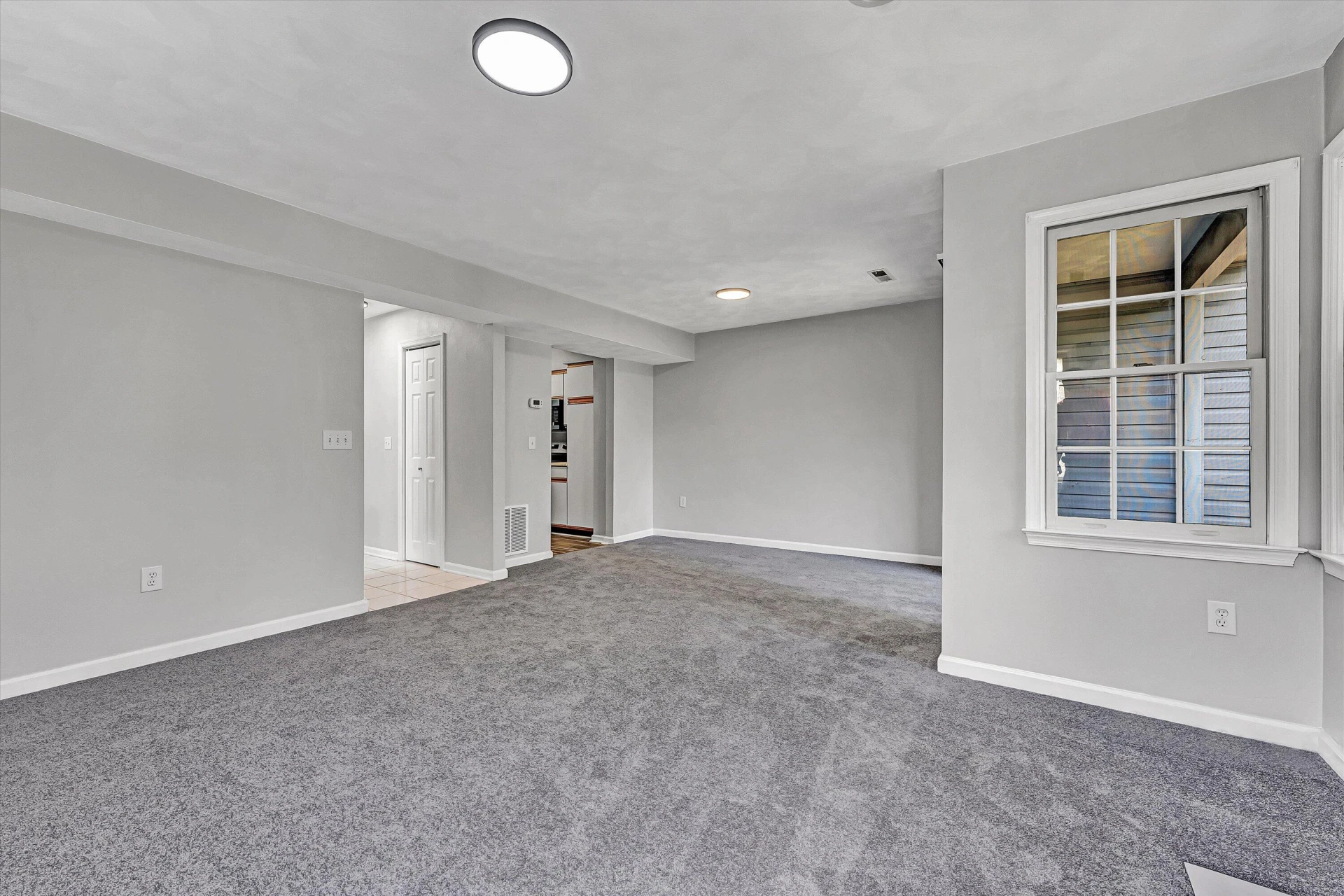 4715 Oakcliff DR - Photo 10