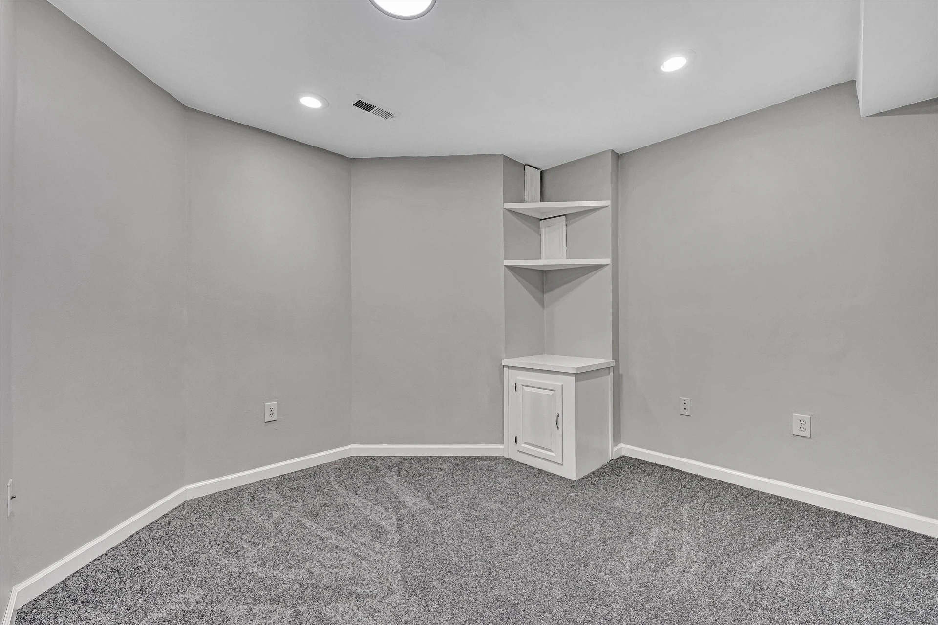 4715 Oakcliff DR - Photo 21