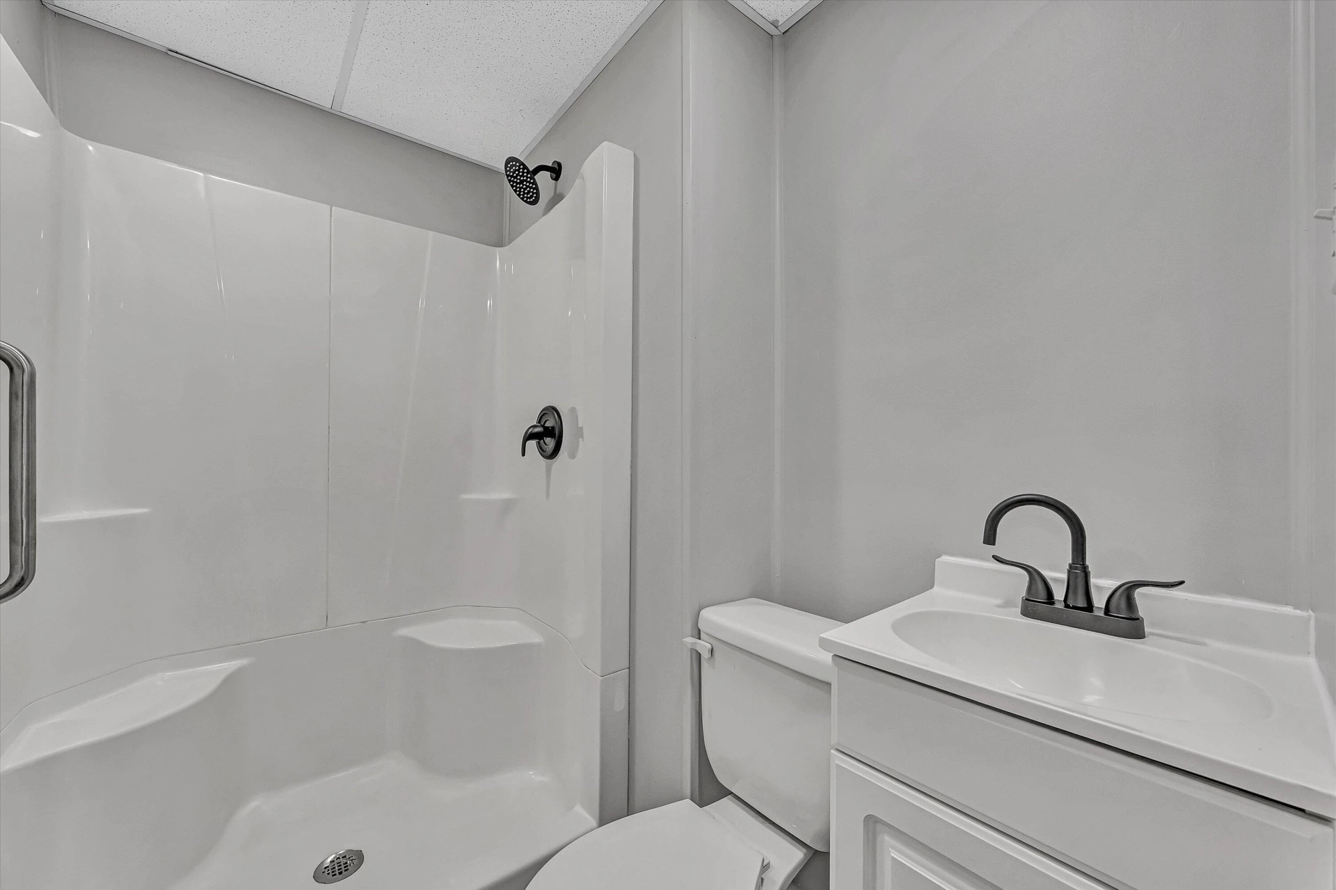4715 Oakcliff DR - Photo 22