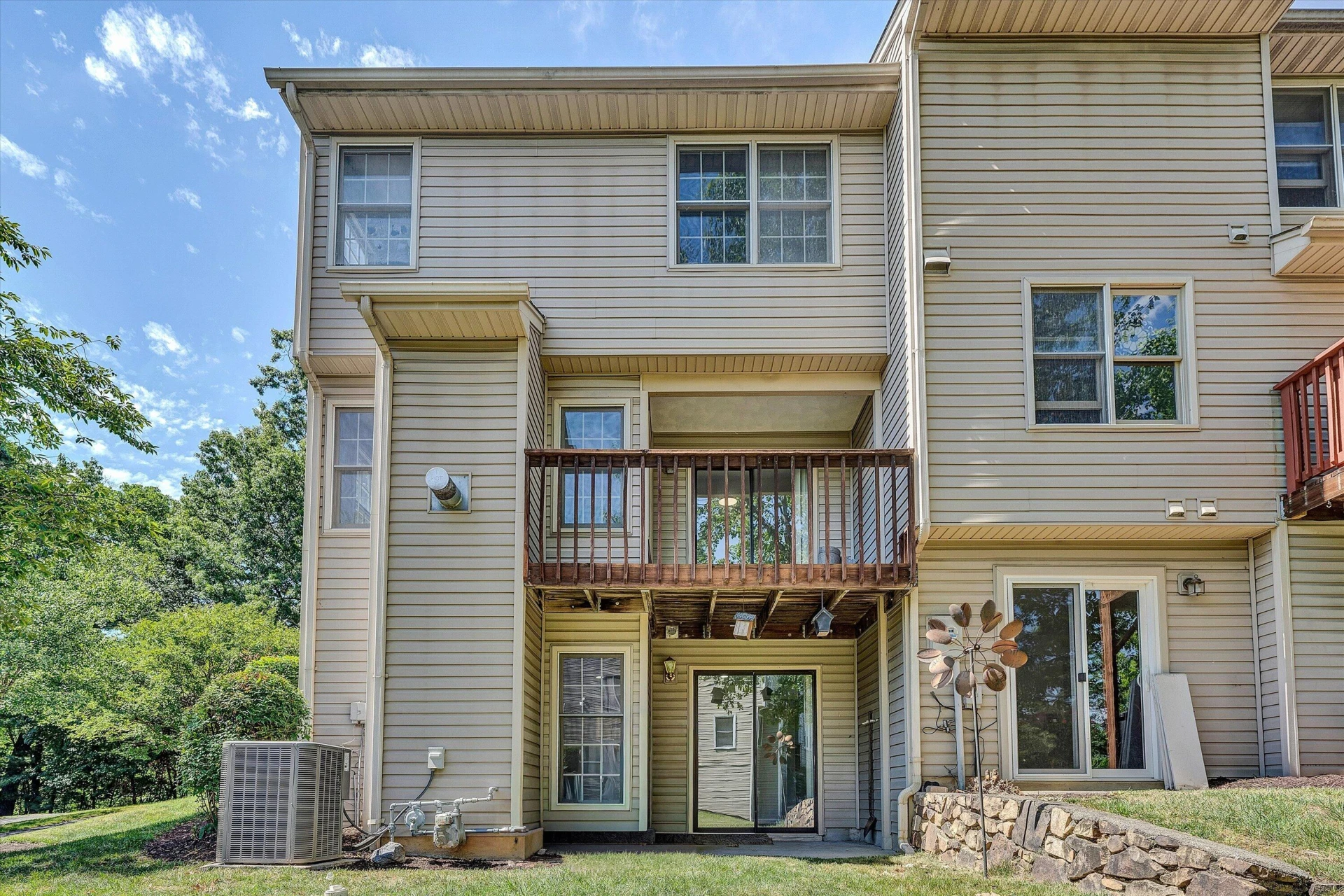 4715 Oakcliff DR - Photo 24