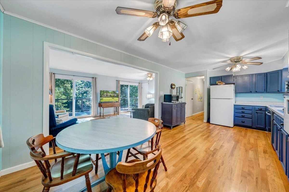3003 Northridge RD - Photo 10