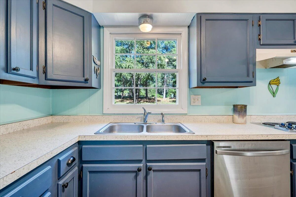 3003 Northridge RD - Photo 13