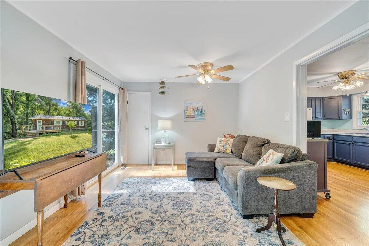 3003 Northridge RD - Photo 16