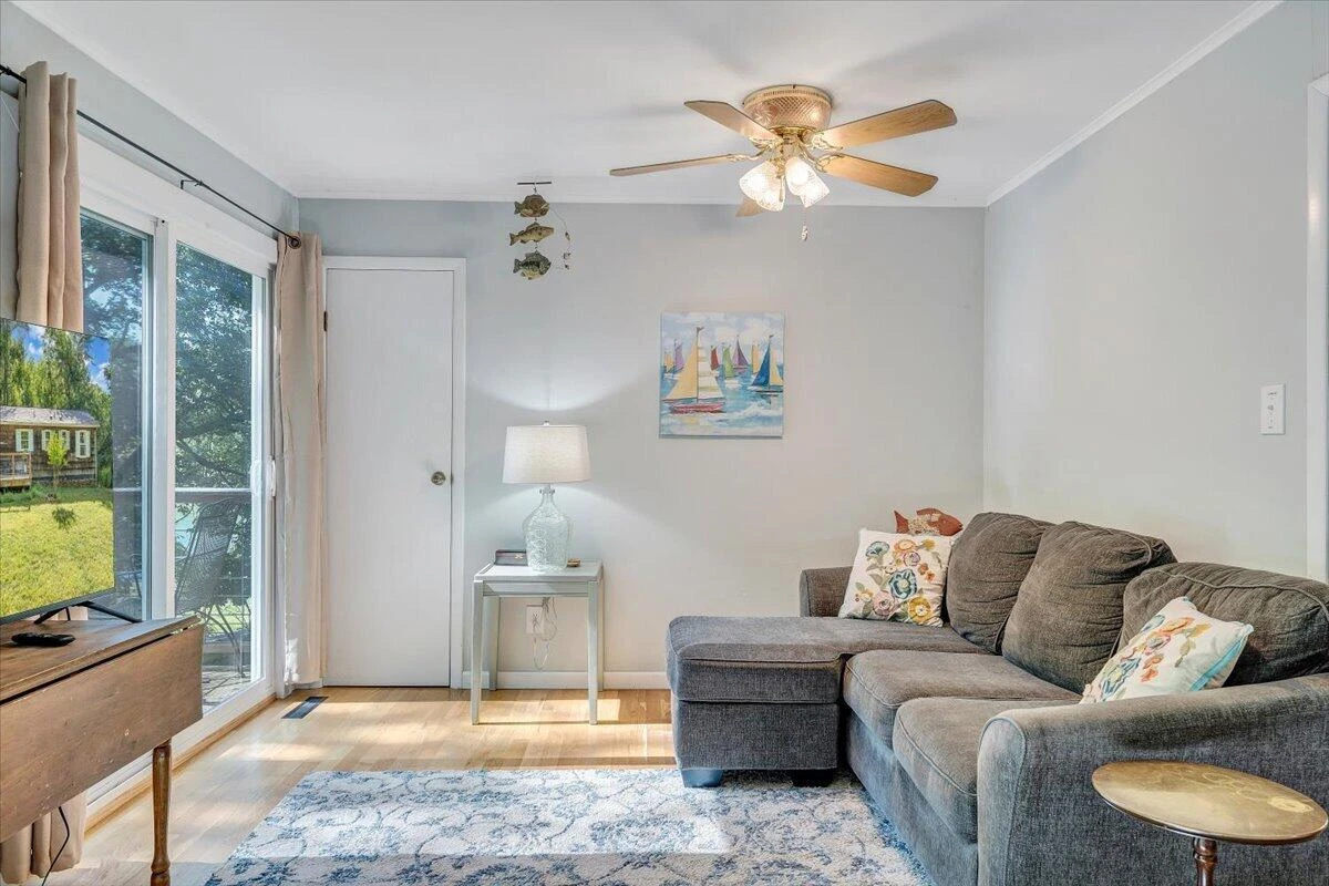 3003 Northridge RD - Photo 17