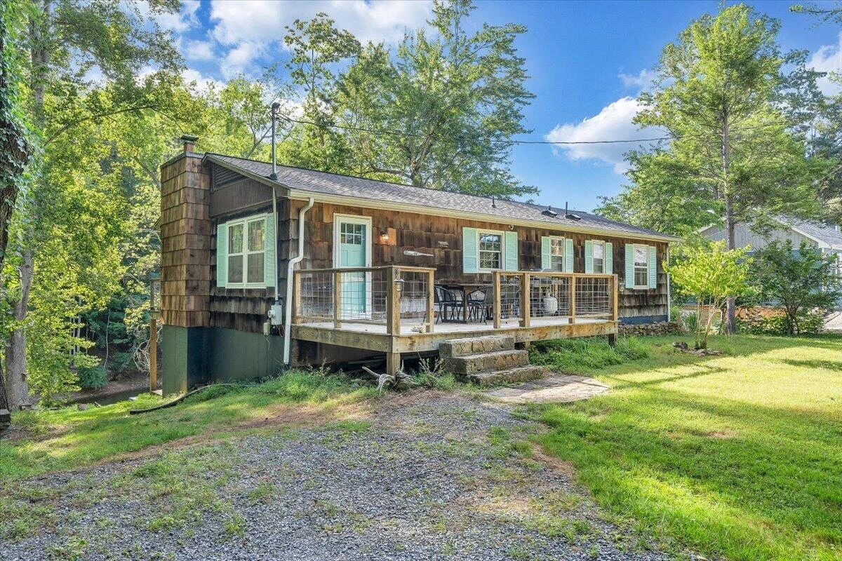3003 Northridge RD - Photo 2