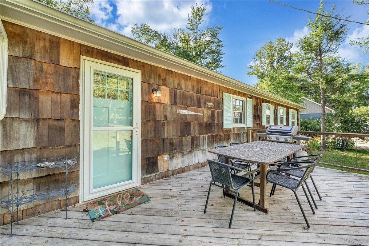 3003 Northridge RD - Photo 3