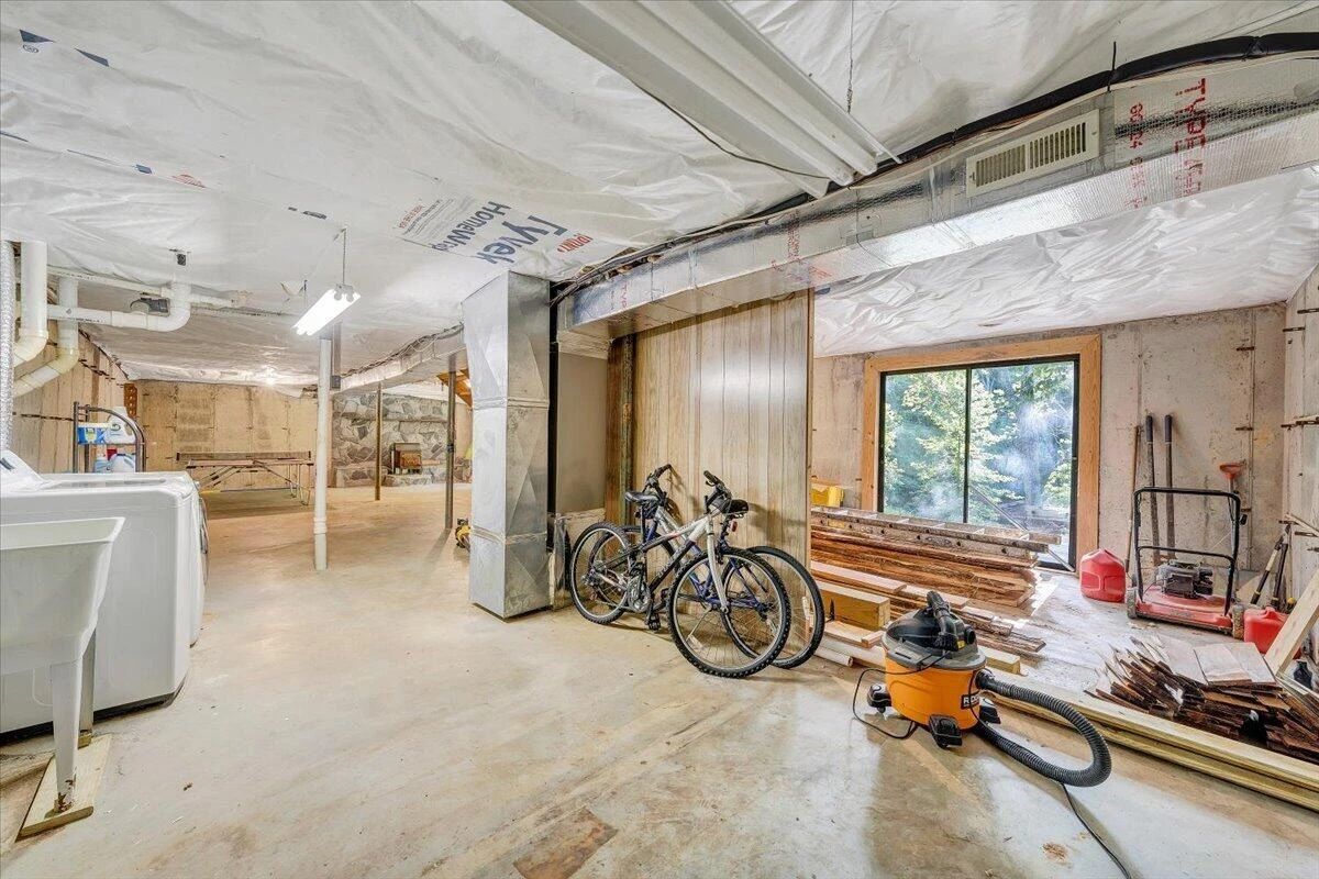 3003 Northridge RD - Photo 33