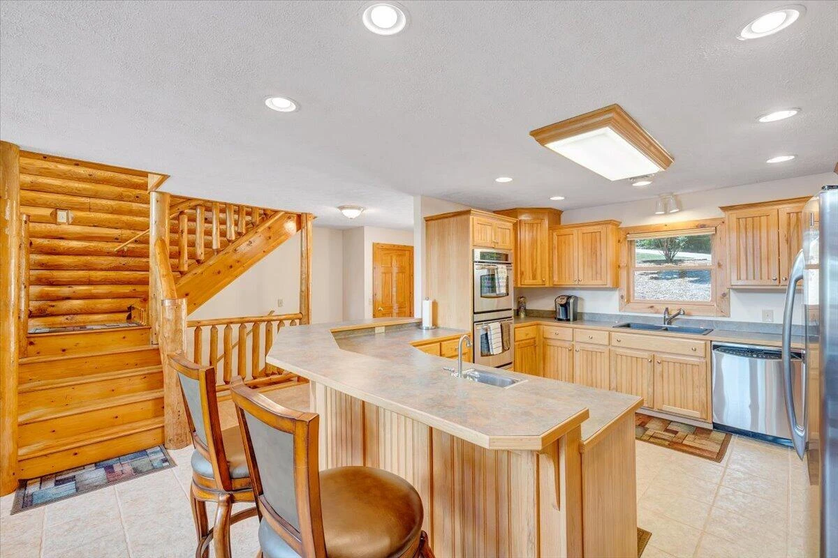 461 Sunset Bay RD - Photo 20