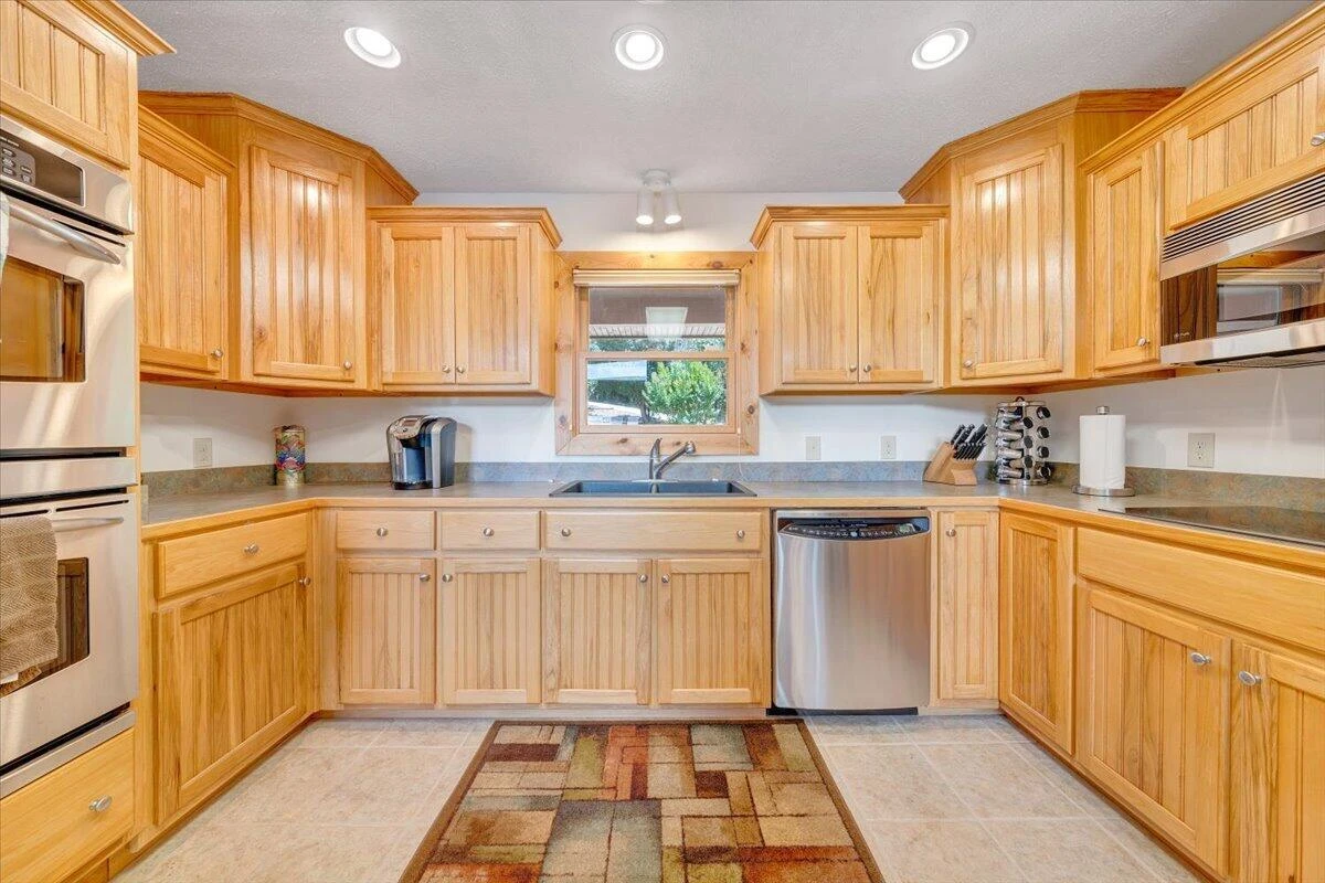 461 Sunset Bay RD - Photo 21