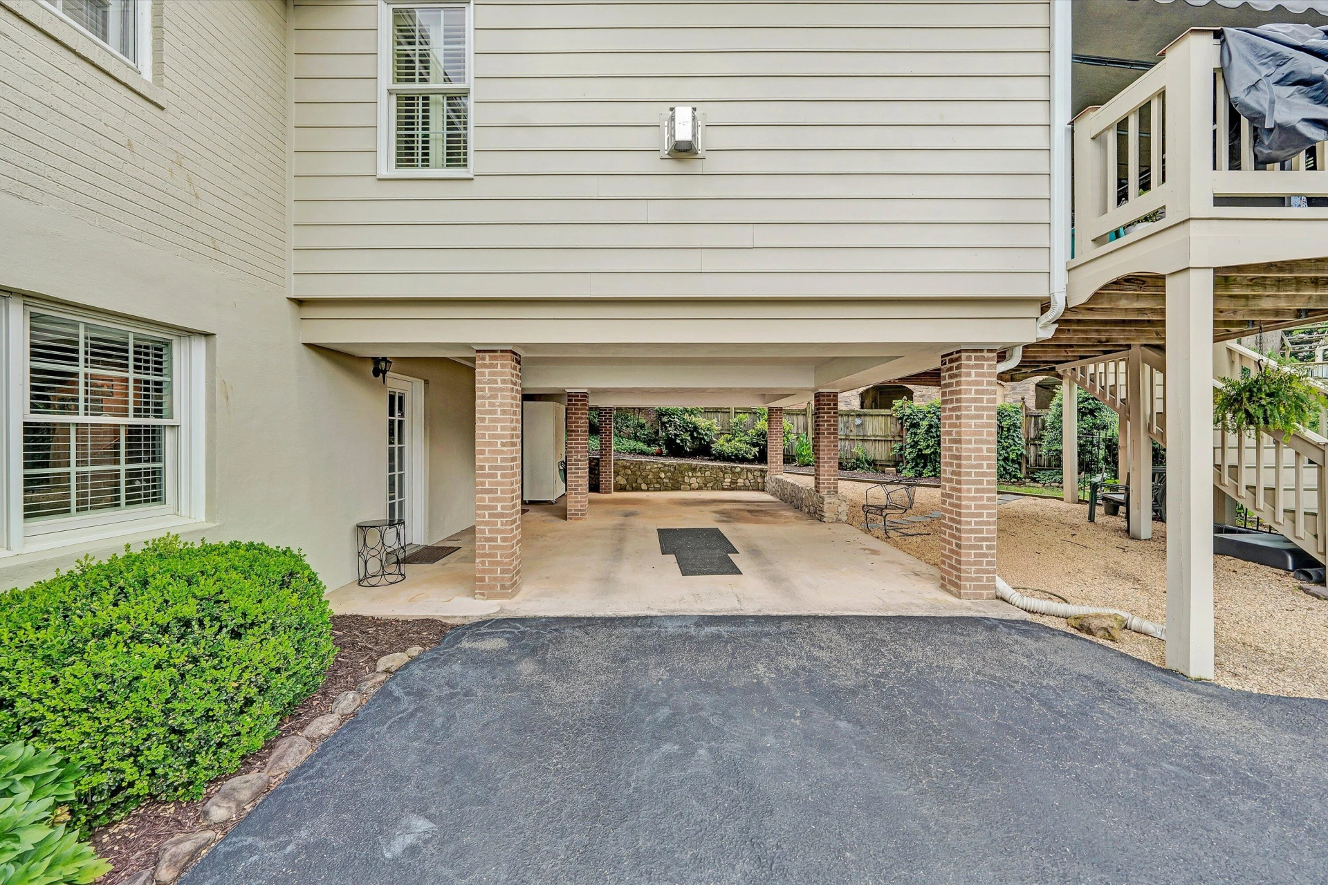 2601 Cornwallis AVE SE - Photo 39