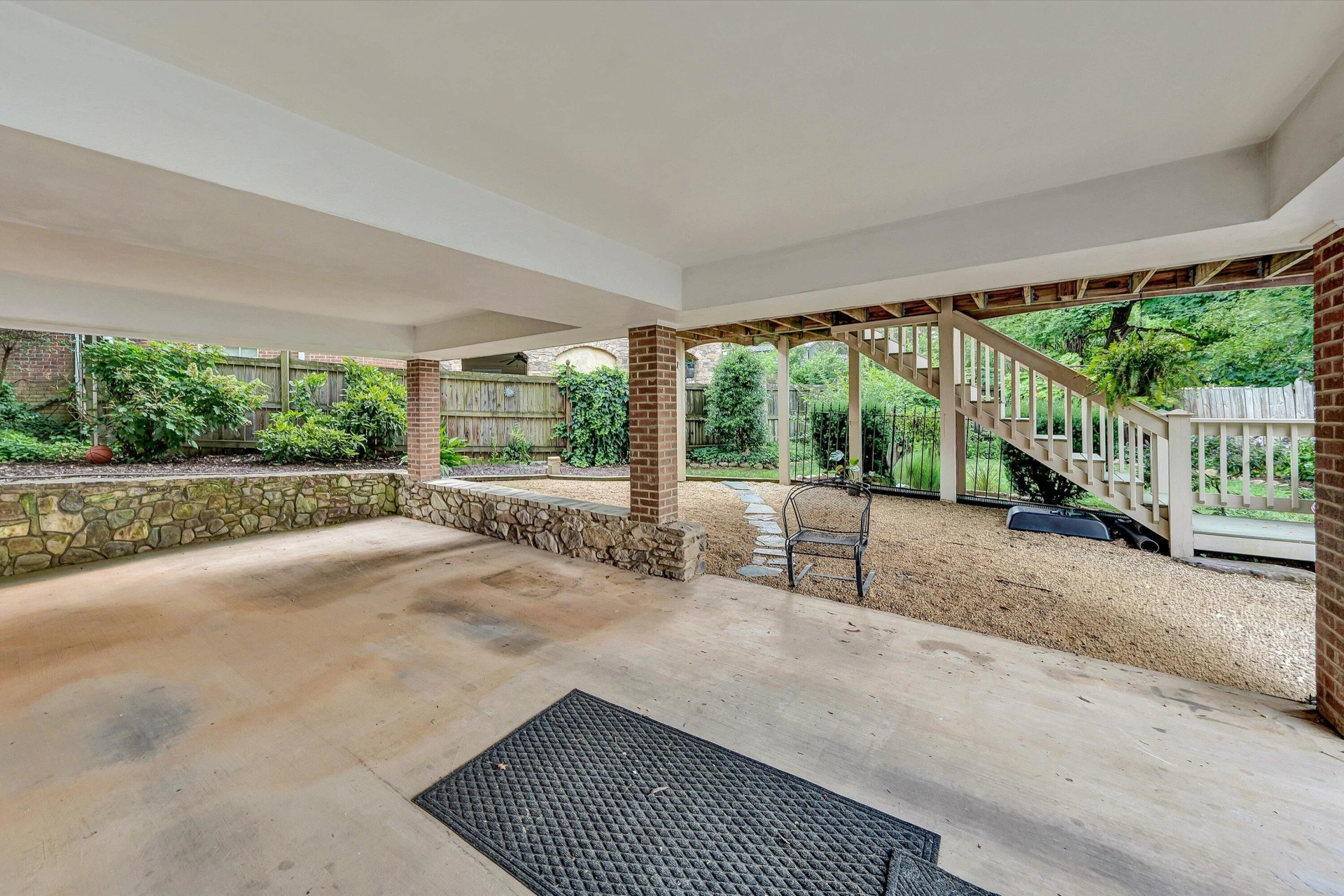 2601 Cornwallis AVE SE - Photo 40