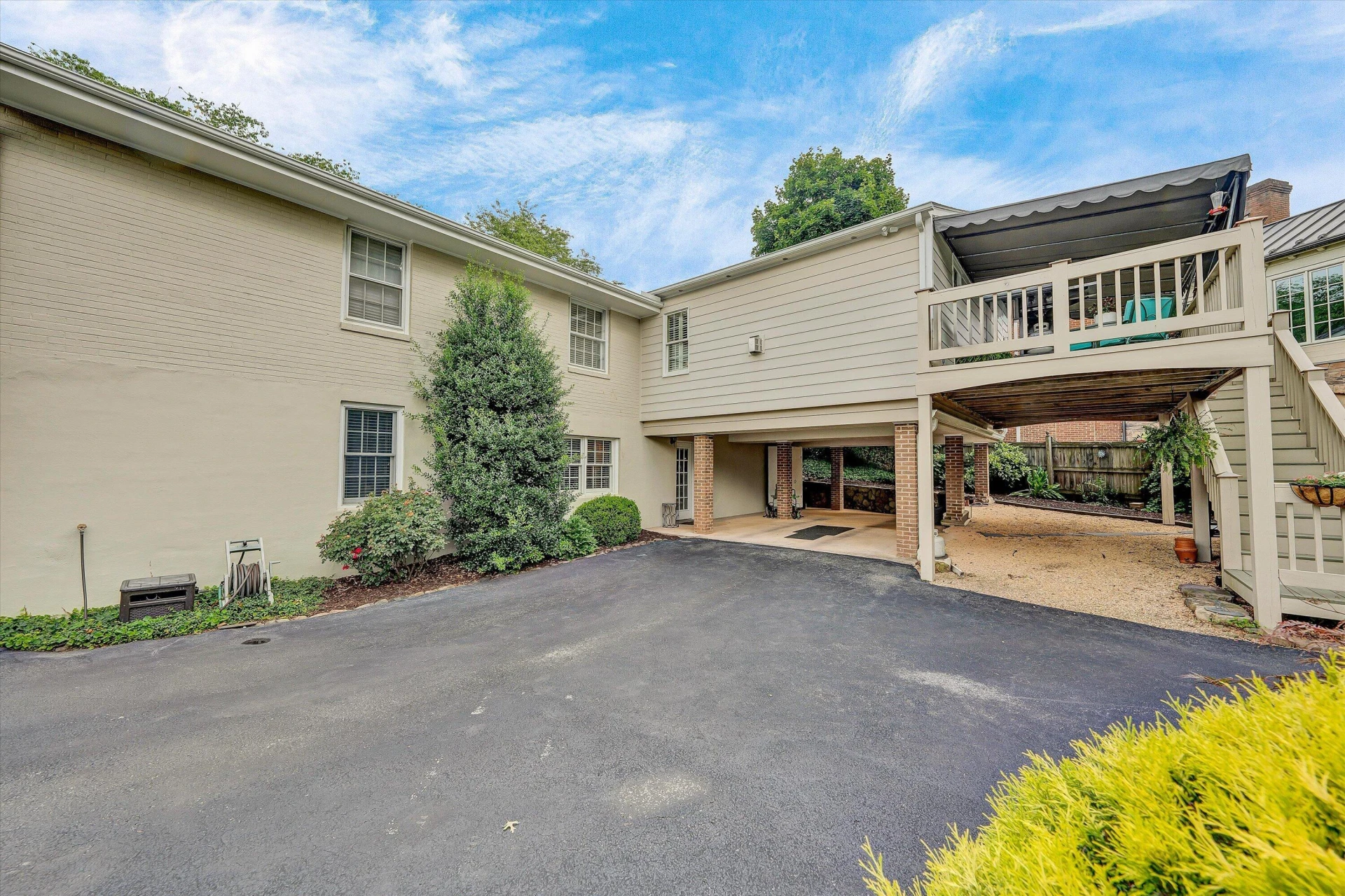 2601 Cornwallis AVE SE - Photo 44