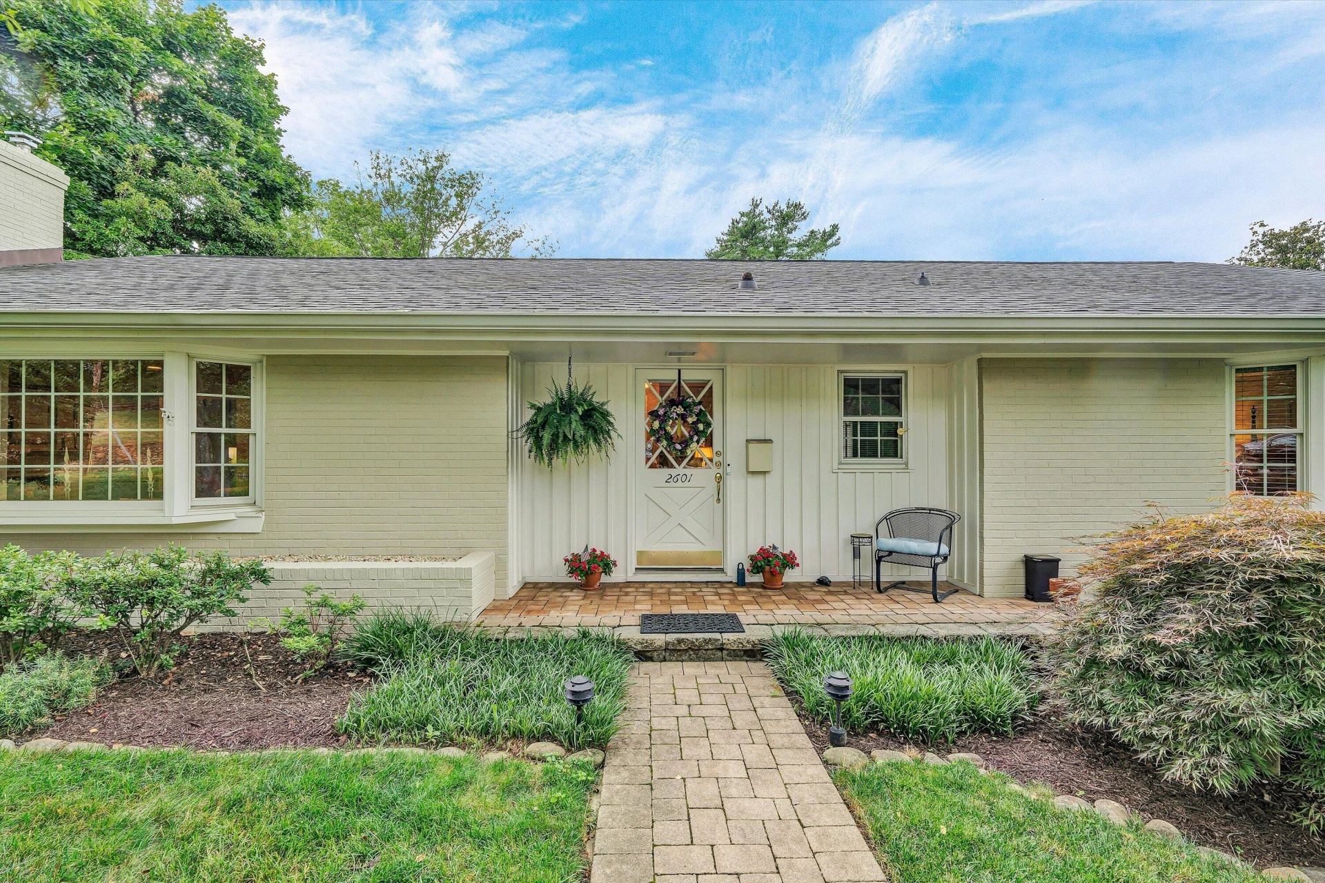 2601 Cornwallis AVE SE - Photo 6