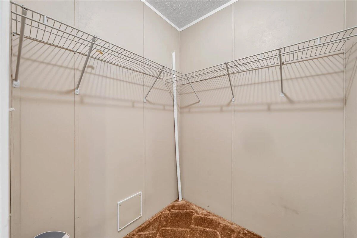 2744 Rutrough RD SE - Photo 17