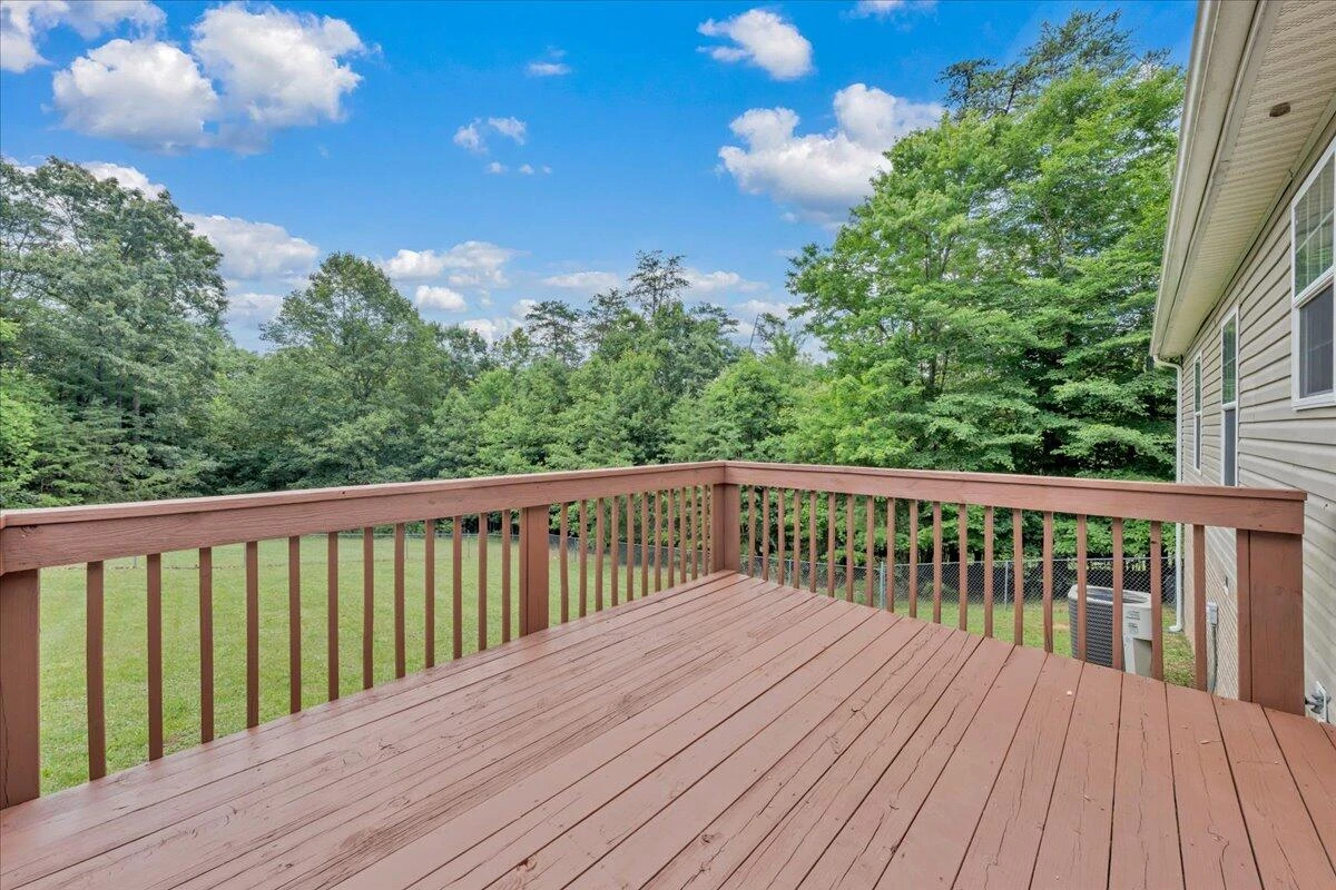 2744 Rutrough RD SE - Photo 22