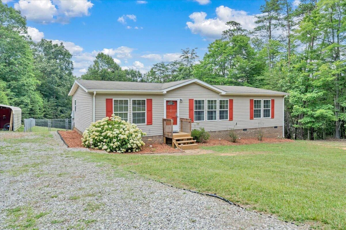 2744 Rutrough RD SE - Photo 25