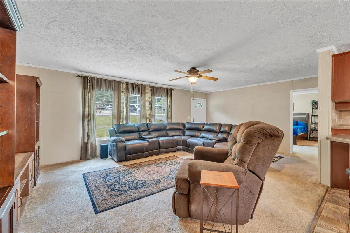2744 Rutrough RD SE - Photo 5