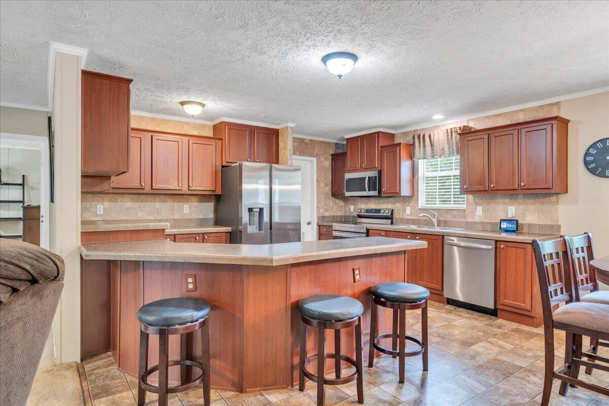 2744 Rutrough RD SE - Photo 8