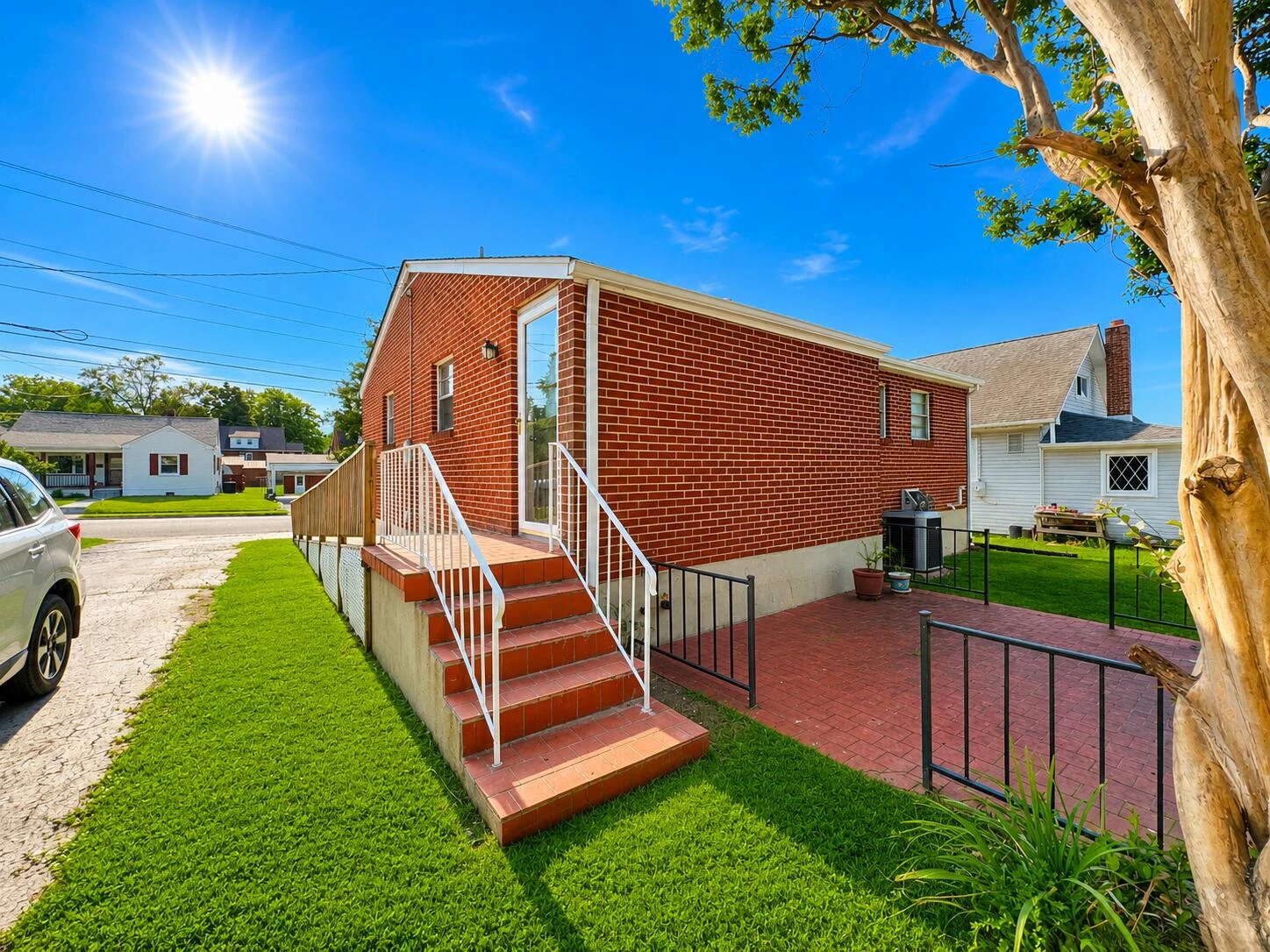 425 Goodwin AVE - Photo 34