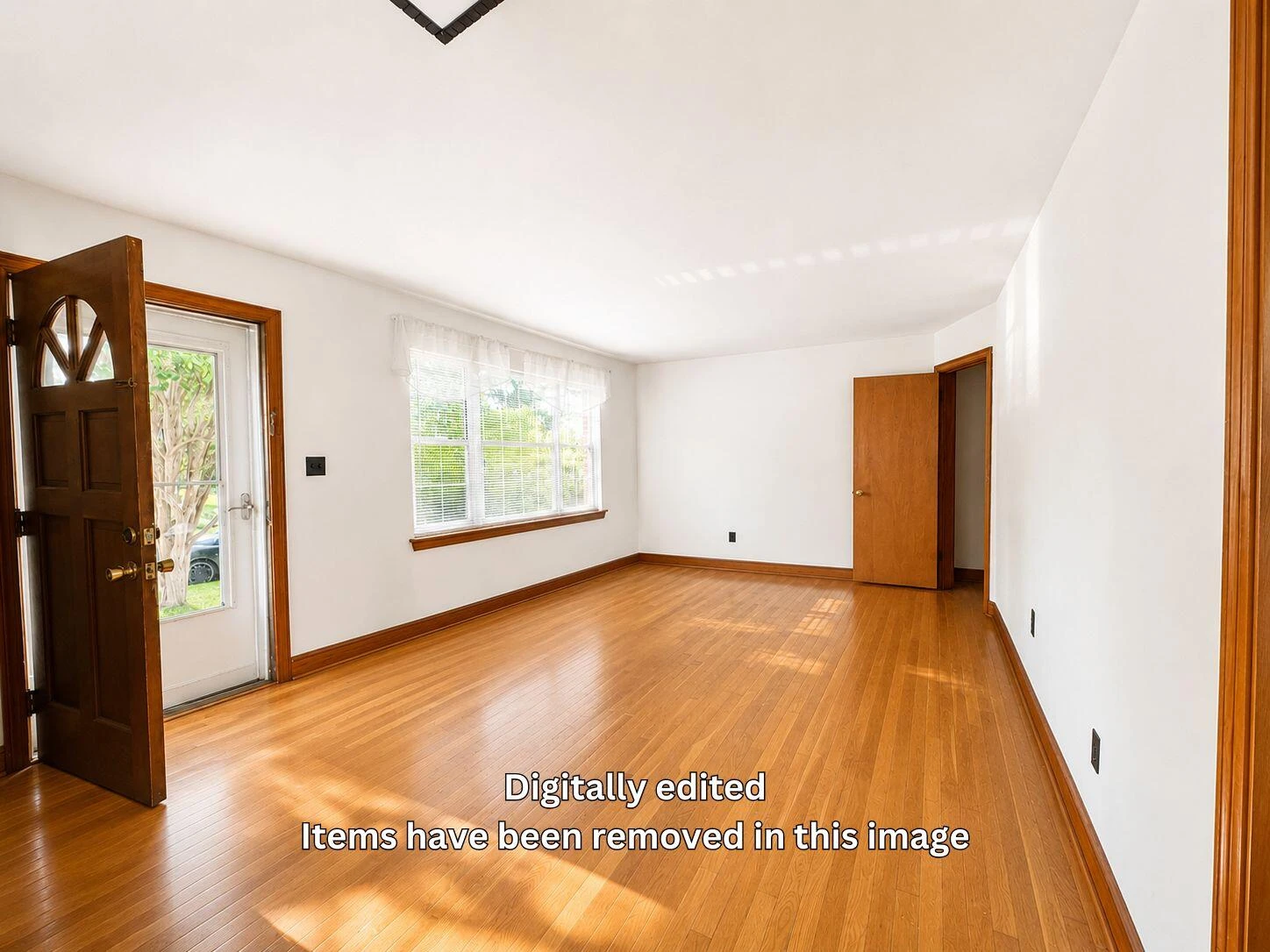 425 Goodwin AVE - Photo 5