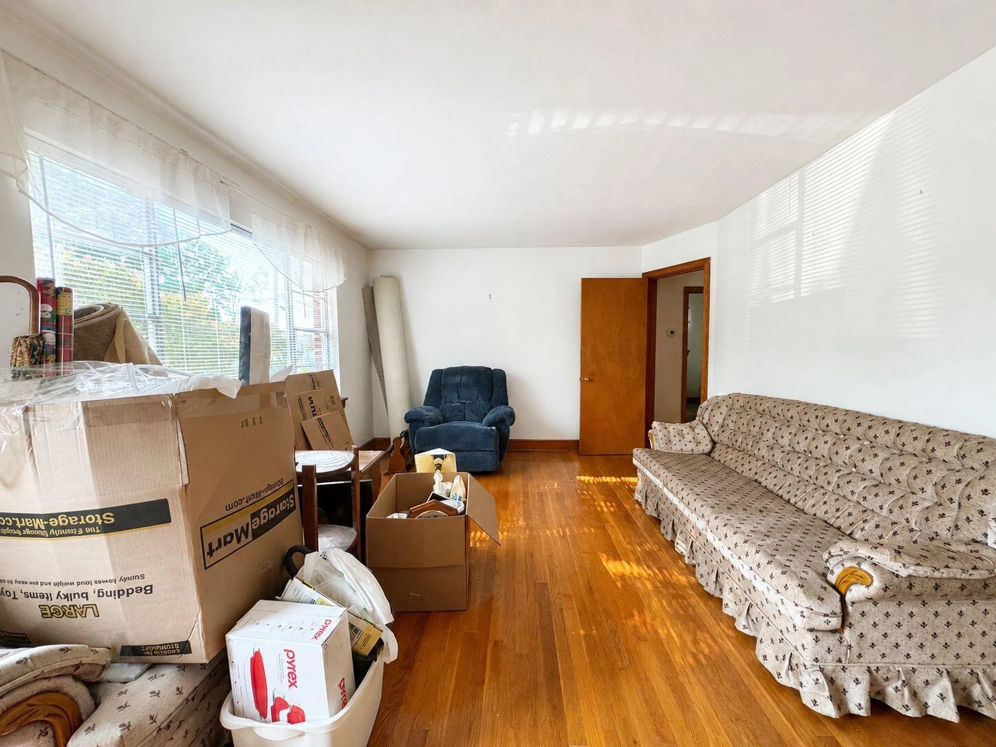 425 Goodwin AVE - Photo 6