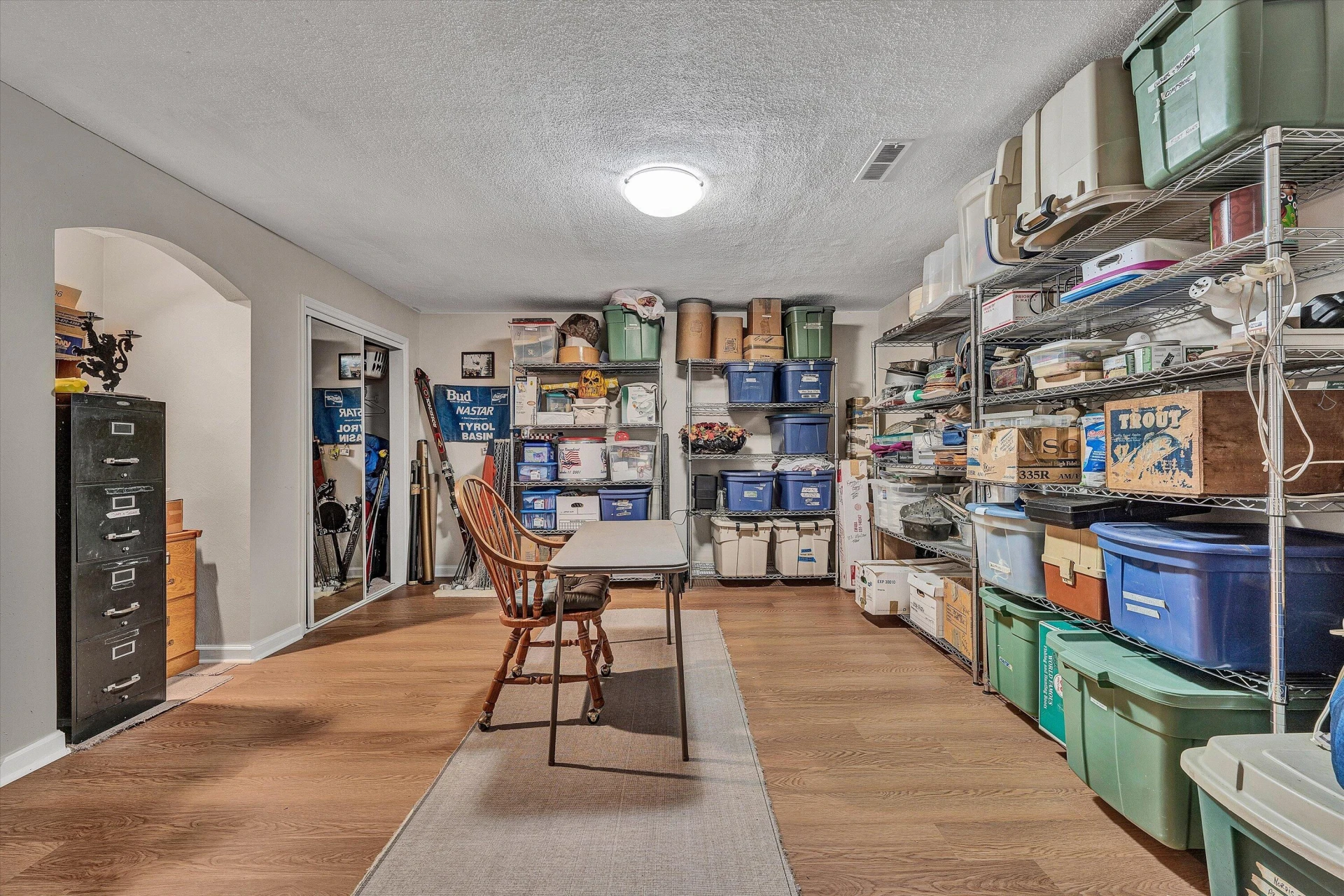 400 W Beaver Dam CT - Photo 34